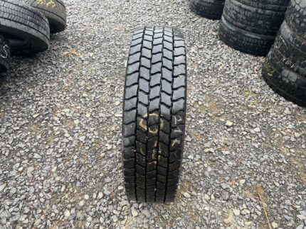  Opona ciężarowa używana 205/75R17.5 FULDA REGIOFORCE / 12-13mm