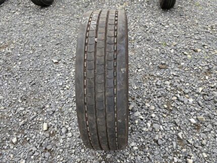 Opona ciężarowa używana 205/75R17.5 MICHELIN X MULTI Z / 10-11mm