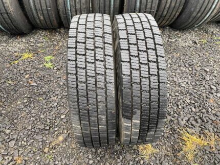 Opony ciężarowe używana 215/75R17.5 BIEŻNIKOWANA TYP KOSTKA / 14-15mm