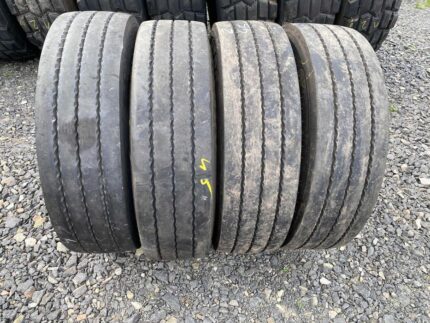 Opony ciężarowe używana 215/75R17.5 CONTINENTAL HTR2 / 8-10mm