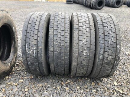  Opony ciężarowe używana 215/75R17.5 CONTINENTAL LDR1 + / 6-9mm