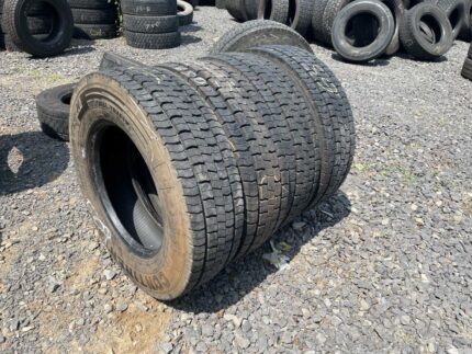 Opony ciężarowe używana 215/75R17.5 CONTINENTAL LDR1 / 13-15mm