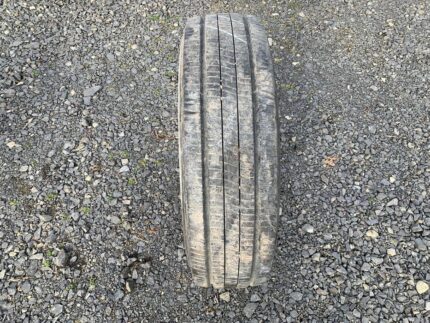 Opona ciężarowa używana 215/75R17.5 FULDA ECOTONN  / 11-12mm