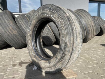 Opona ciężarowa używana 215/75R17.5 FULDA ECOTONN / 11-12mm