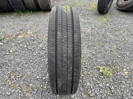 Opona ciężarowa używana 215/75R17.5 FULDA ECOTONN / 12-13mm