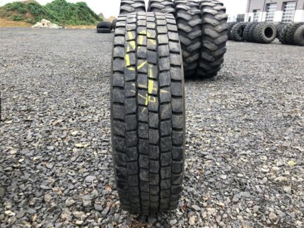  Opona ciężarowa używana 215/75R17.5 GITI GDR638 / 7mm