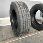  Opona ciężarowa używana 215/75R17.5 GOODYEAR KMAX S / 6-7mm