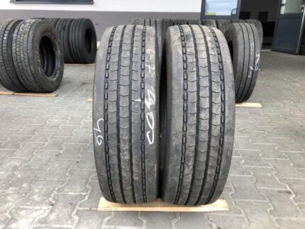  Opony ciężarowe używana 215/75R17.5 MICHELIN X MULTI Z / 6-7mm