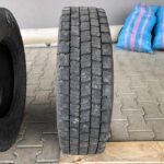  Opony ciężarowe używana 215/75R17.5 MICHELIN XDE2 / 8-10mm