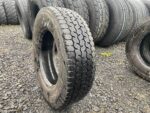 Opona ciężarowa używana 215/75R17.5 MICHELIN X MULTI D / 9-10mm