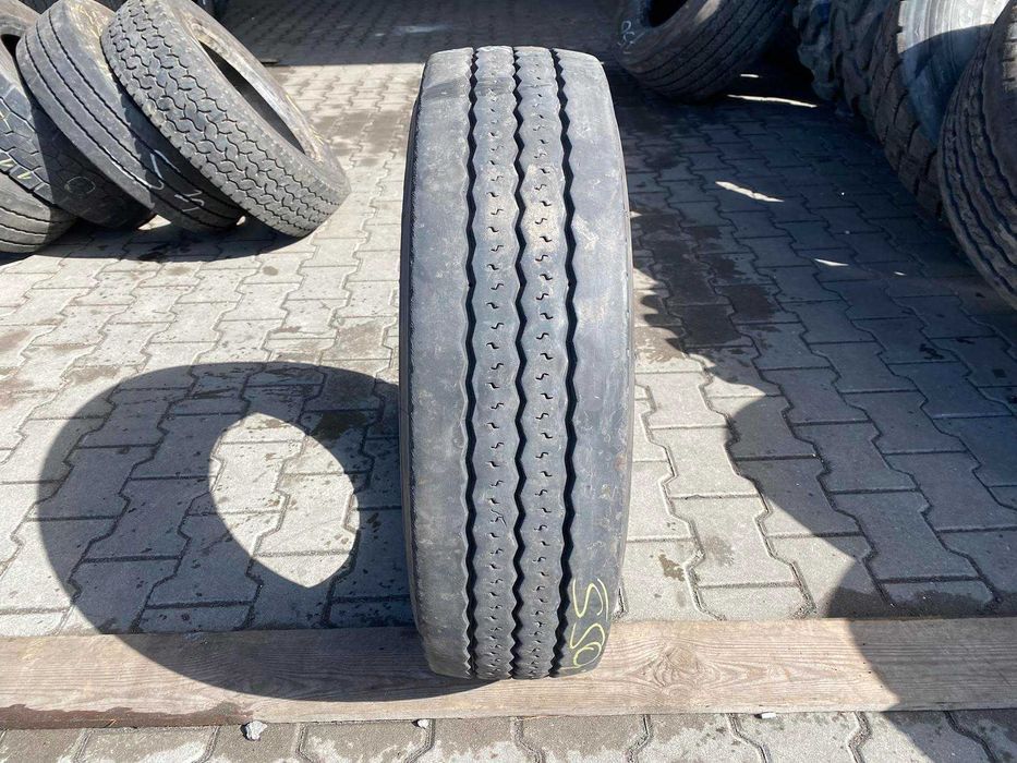Opona ciężarowa używana 215/75R17.5 MICHELIN XTE2 / 8-9mm Opona ciężarowa używana 215/75R17.5 MICHELIN XTE2 / 8-9mm