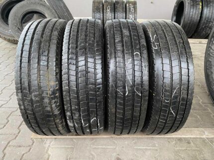  Opony ciężarowe używana 215/75R17.5 MICHELIN XZE2 / 8-11mm