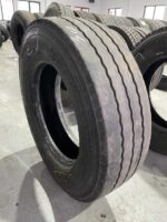 Opona ciężarowa używana 215/75R17.5 BRIDGESTONE R168 / 5-6mm