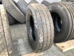 Opona ciężarowa używana 215/75R17.5 PIRELLI ST:01 / 8-10mm