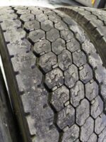 Opony ciężarowe używana 215/75R17.5 PIRELLI TR:01 TRIATHLON / 7-8mm