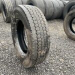  Opona ciężarowa używana 215/75R17.5 PIRELLI TR:01 TRIATHLON / 8-9mm