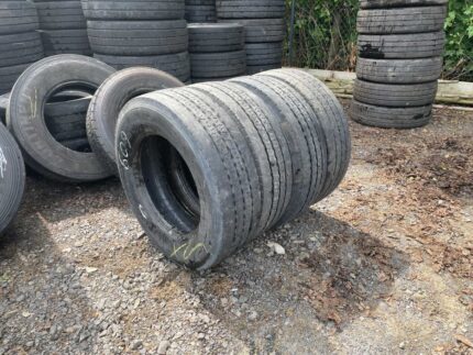 Opony ciężarowe używana 215/75R17.5 MICHELIN XTE2 / POGŁĘBIANE