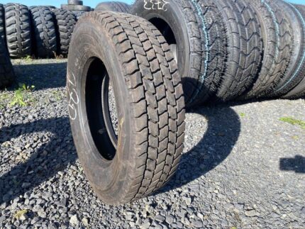  Opona ciężarowa używana 215/75R17.5 SAVA ORJAK 4 / 14-15mm