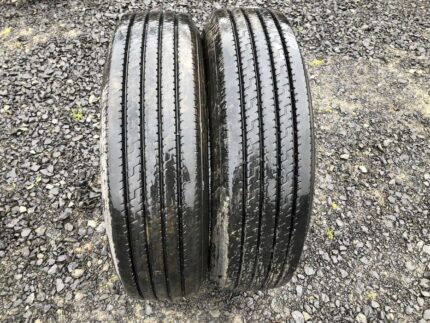 Opony ciężarowe używana 215/75R17.5 SYRON K-TIR 175F 4 / 10mm