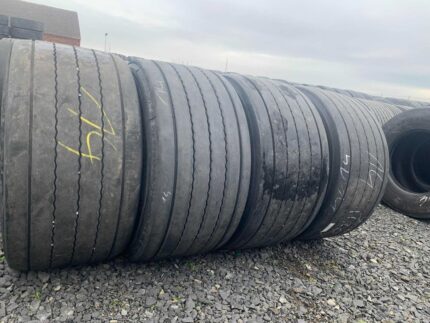  Opony ciężarowe  445/45R19.5 CONTINENTAL CONTI HYBRID HT3 / 10-11mm