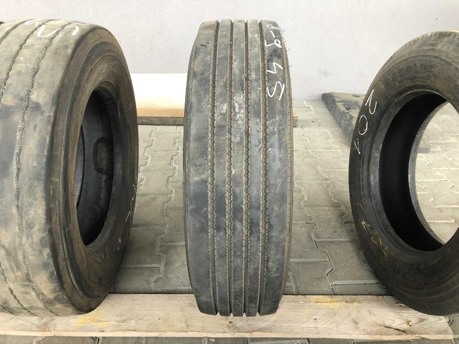 Opona ciężarowa używana 215/75R17.5 TEAMSTAR TH TRAILER / 8-9mm Opona ciężarowa używana 215/75R17.5 TEAMSTAR TH TRAILER / 8-9mm