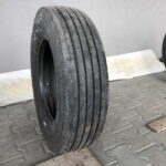  Opona ciężarowa używana 215/75R17.5 TOYO M1430 / 11-12mm