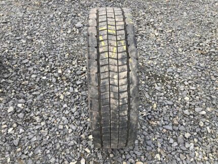 Opona ciężarowa używana 215/75R17.5 UNIROYAL DH40 / 9-11mm