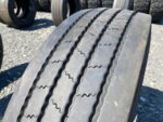 Opona ciężarowa używana 215/75R17.5 UNIROYAL FH40 / 8-9mm