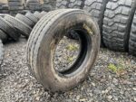 Opona ciężarowa używana 215/75R17.5 UNIROYAL TH40 / 8-9mm