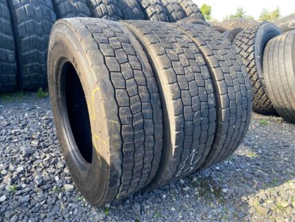  Opony ciężarowe używana 225/75R17.5 FALKEN BI856 / 7-9mm