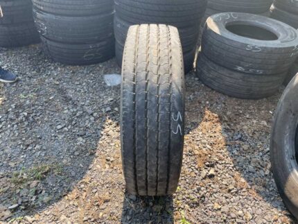  Opona ciężarowa używana 225/75R17.5 GOODYEAR REGIONAL RHS II / 10-11mm
