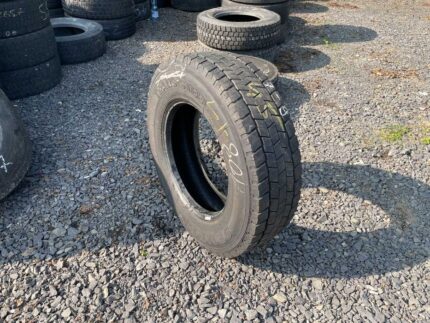 Opona ciężarowa używana 225/75R17.5 SEMPERIT TRANS-STEEL / 7-9mm