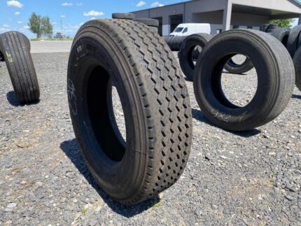  Opona ciężarowa używana 235/75R17.5 BARKLEY BL212 / 9mm