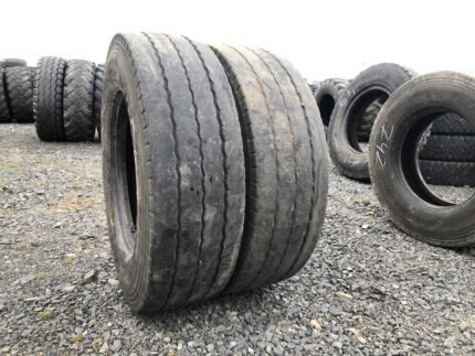  Opony ciężarowe używana 235/75R17.5 BRIDGESTONE R168 / 5-6mm