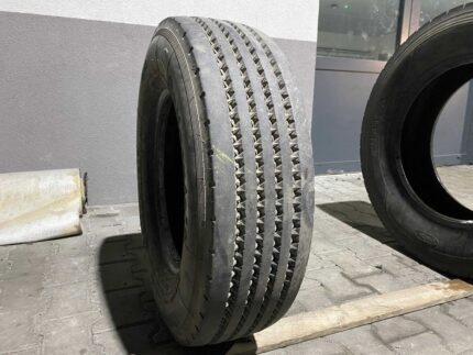  Opona ciężarowa używana 235/75R17.5 CONTINENTAL HT63 / 12-13mm