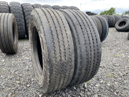  Opony ciężarowe używana 235/75R17.5 CONTINENTAL HTR / 9-10mm