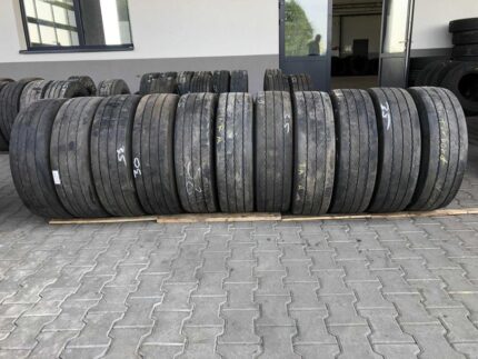  Opona ciężarowa używana 235/75R17.5 CONTINENTAL HTR2 / 6-8mm