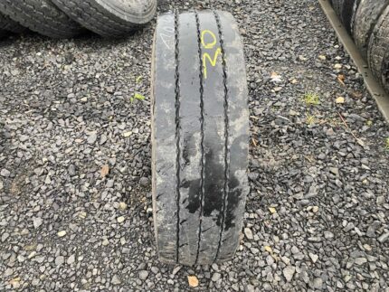 Opona ciężarowa używana 235/75R17.5 CONTINENTAL HTR2 / 10mm