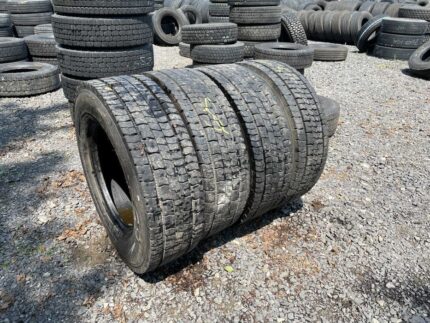 Opony ciężarowe używana 235/75R17.5 CONTINENTAL LDR1 / 7-8mm