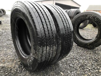  Opony ciężarowe używana 235/75R17.5 CONTINENTAL LSR1 / 10-12mm