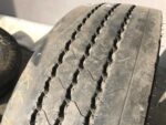 Opona ciężarowa używana 235/75R17.5 CONTINENTAL LSR1+ / 7-9mm