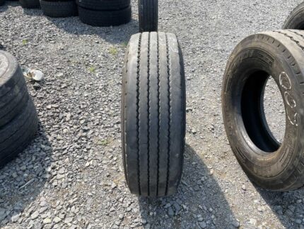  Opona ciężarowa używana 235/75R17.5 CORDIANT TR-1 PROFESSIONAL / 8-9mm