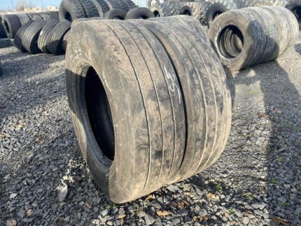 Opony ciężarowe używana 235/75R17.5 DUNLOP SP246 / 6-8mm