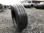 Opona ciężarowa używana 235/75R17.5 DUNLOP SP246 / 8mm