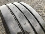 Opona ciężarowa używana 235/75R17.5 DUNLOP SP246 / 8mm