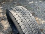Opona ciężarowa używana 235/75R17.5 DUNLOP SP444 / 8-9mm