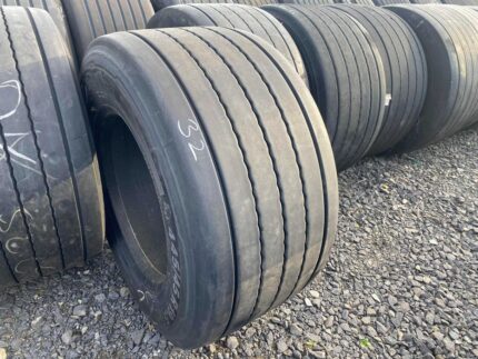  Opona ciężarowa  445/45R19.5 CONTINENTAL CONTI HYBRID HT3 / 10-11mm