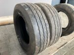 Opony ciężarowe używana 235/75R17.5 GOODYEAR KMAX T / 8-9mm