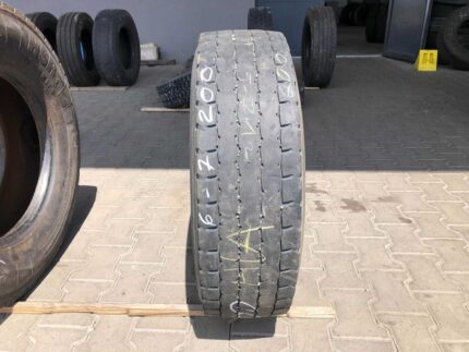  Opona ciężarowa używana 235/75R17.5 KUMHO KRD02 / 5-7mm