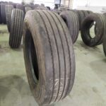  Opona ciężarowa używana 235/75R17.5 PIRELLI FR85 / 8-9mm